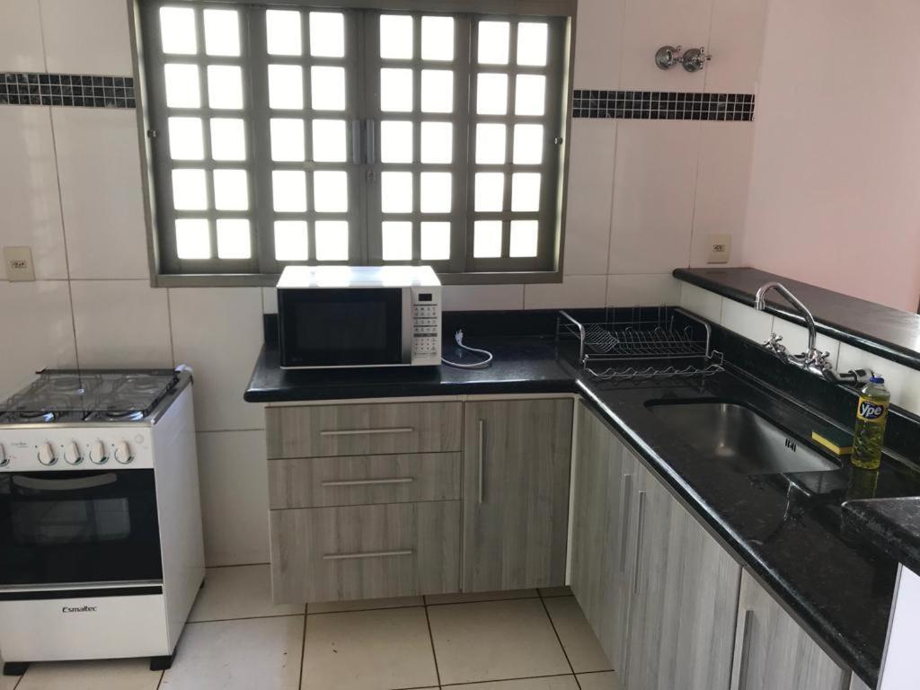 فيلا Bela Casa Com Churrasqueira E Estacionamento Olímpia المظهر الخارجي الصورة